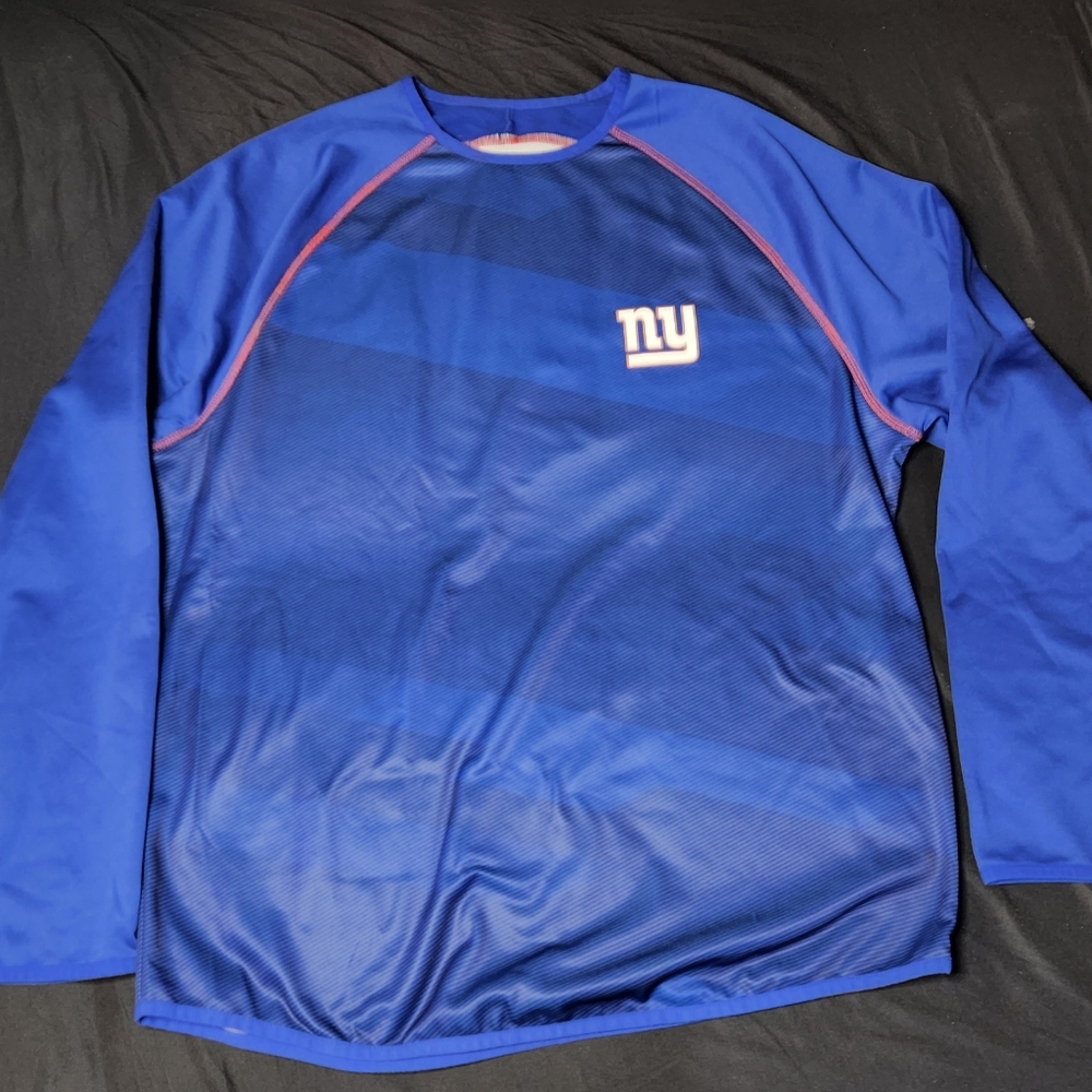 Majestic NFL New York Giants Men's Thermabase Pullover Sweatshirt